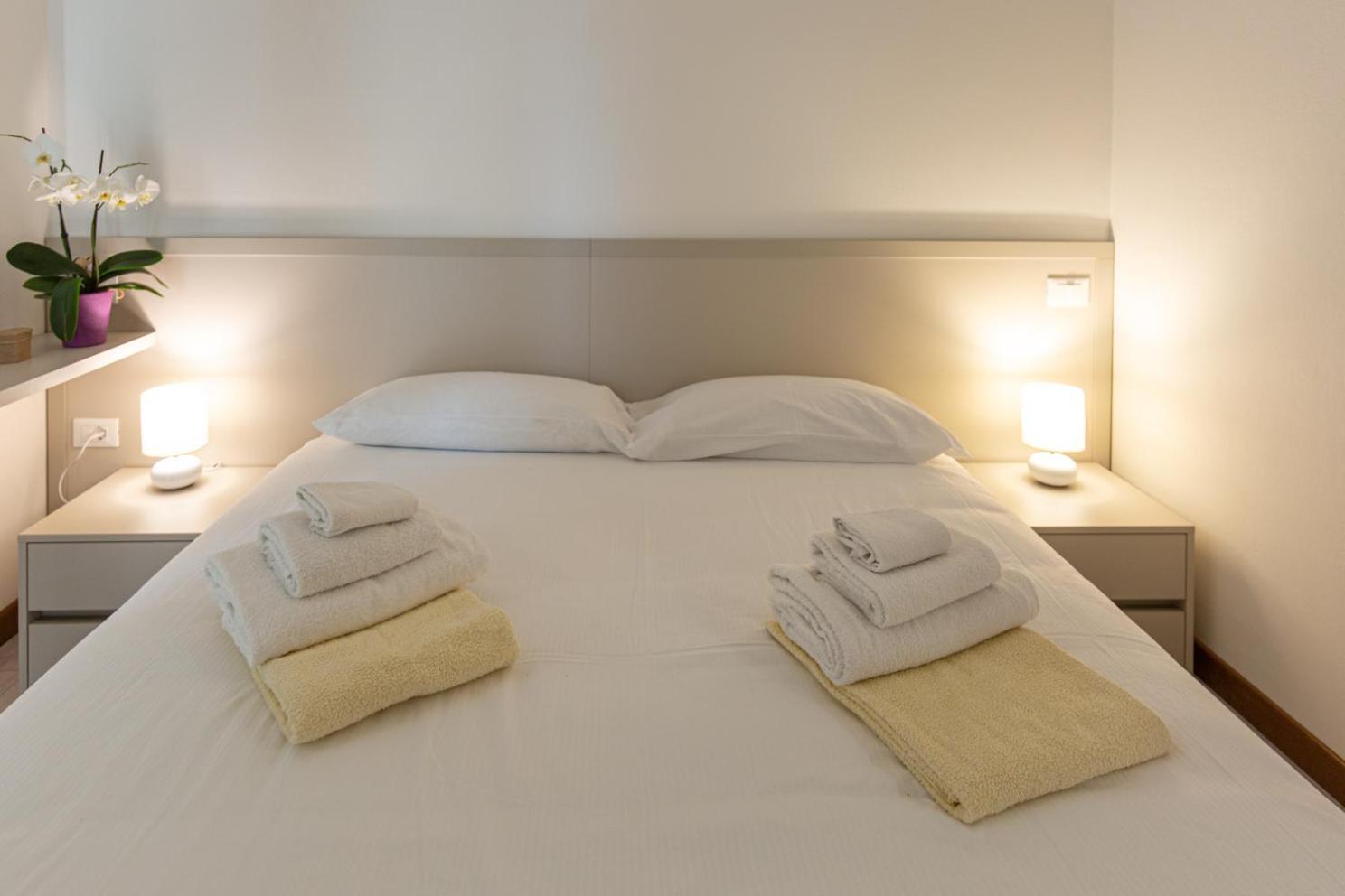 Prestige Garda Home - Ai Cappuccini Peschiera del Garda Bagian luar foto