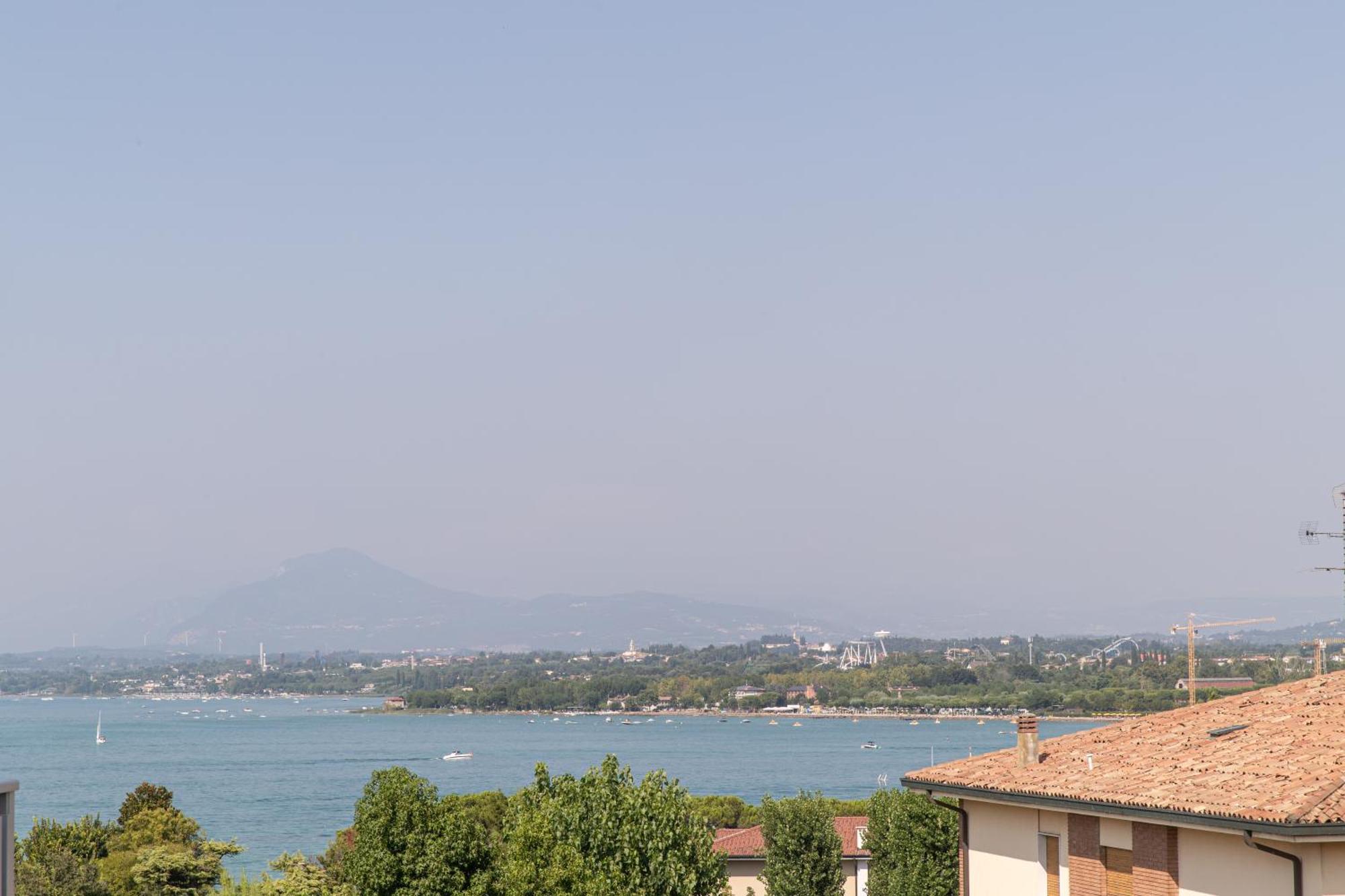 Prestige Garda Home - Ai Cappuccini Peschiera del Garda Bagian luar foto