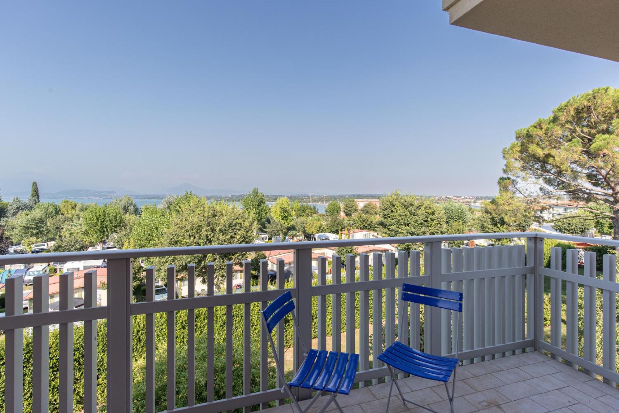Prestige Garda Home - Ai Cappuccini Peschiera del Garda Bagian luar foto