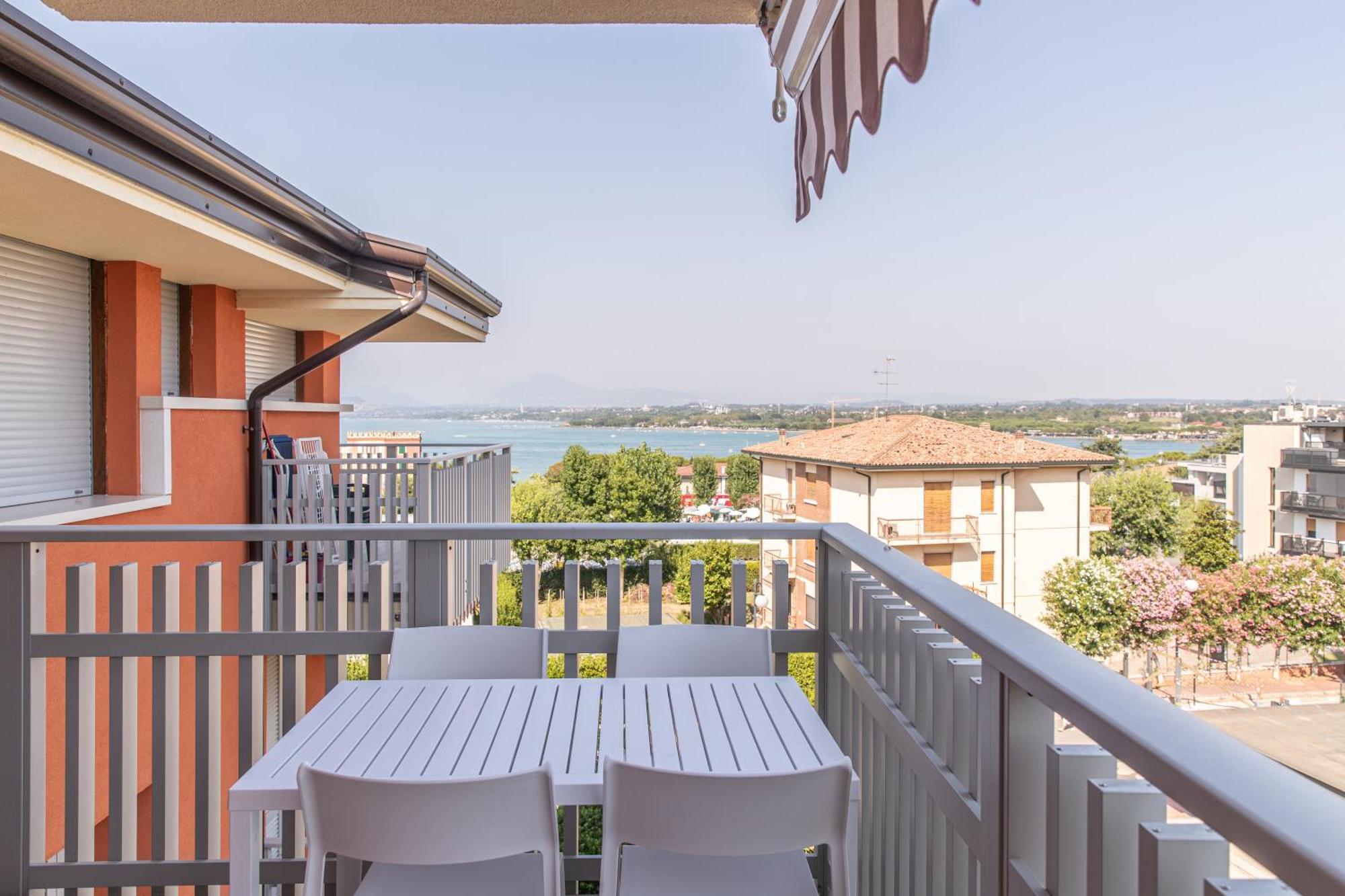 Prestige Garda Home - Ai Cappuccini Peschiera del Garda Bagian luar foto