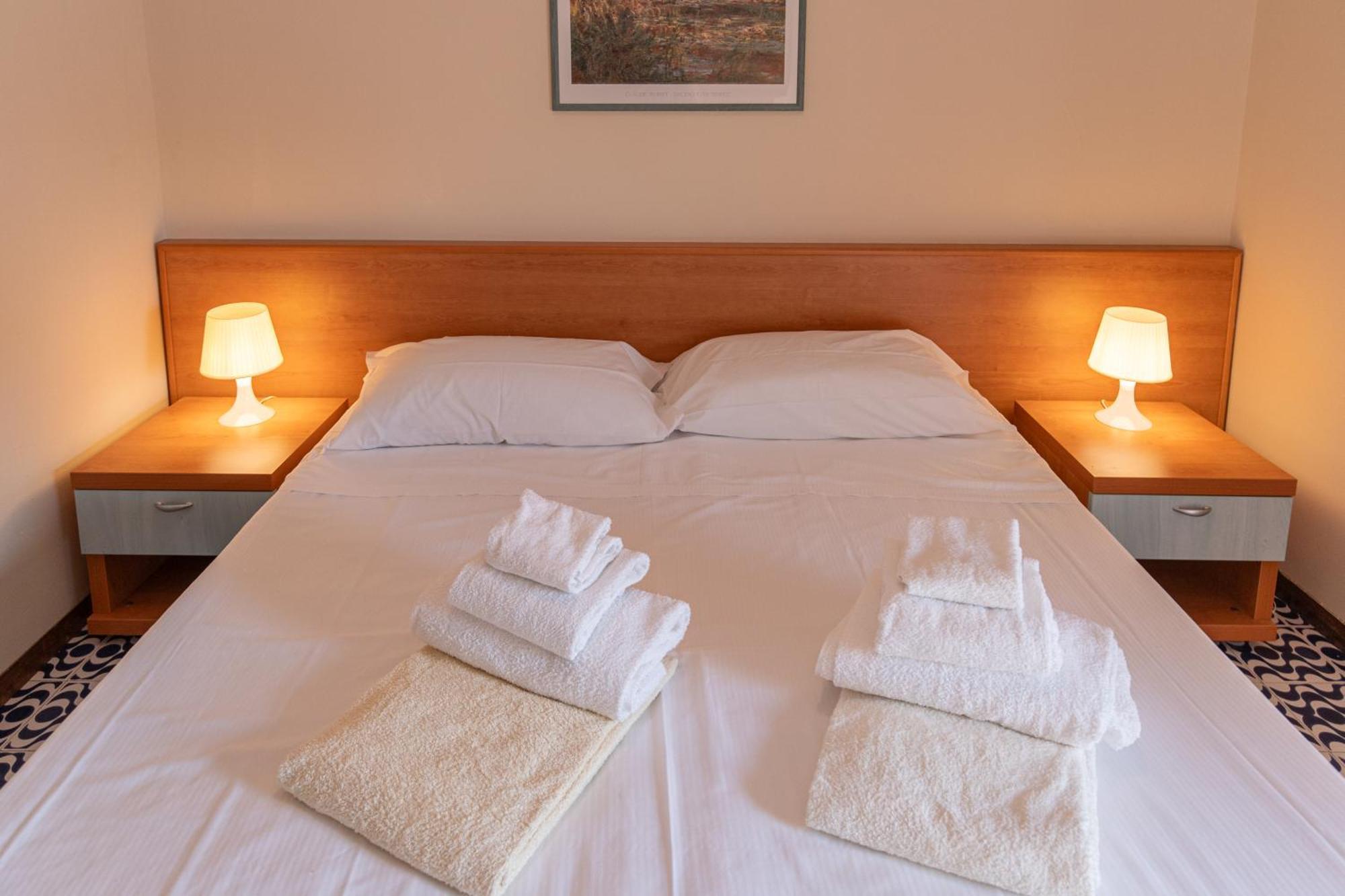 Prestige Garda Home - Ai Cappuccini Peschiera del Garda Bagian luar foto